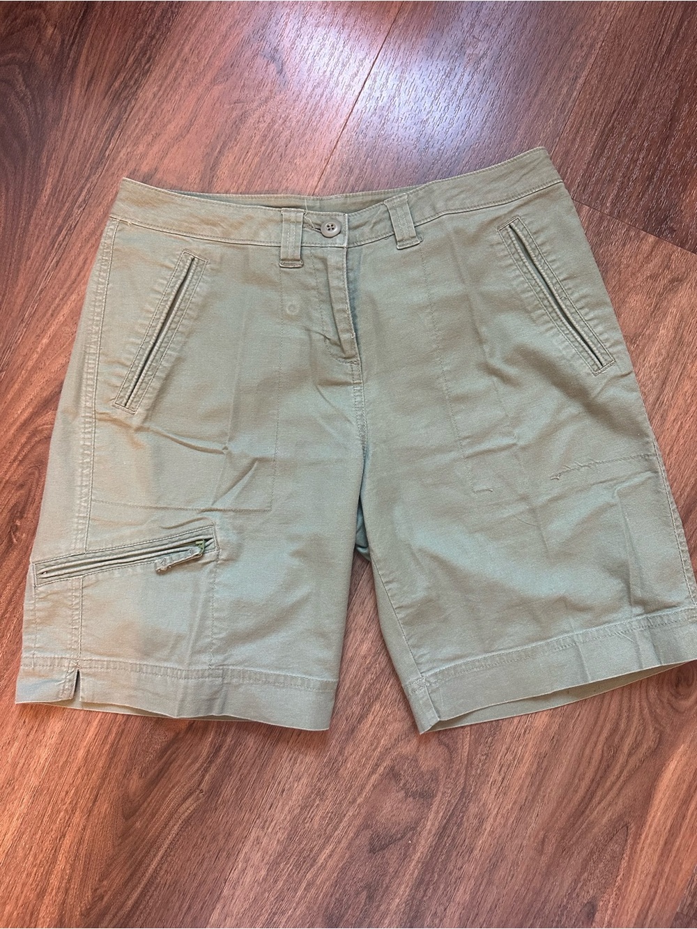 Woolrich Women's Olive Green Cargo Shorts